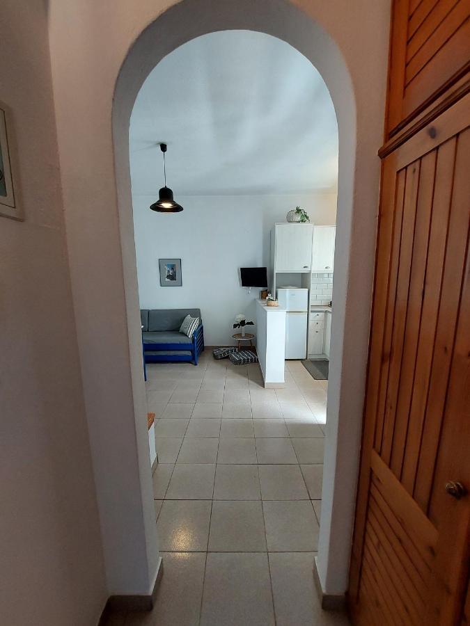 Paros Reppas House "Portes" Екстер'єр фото