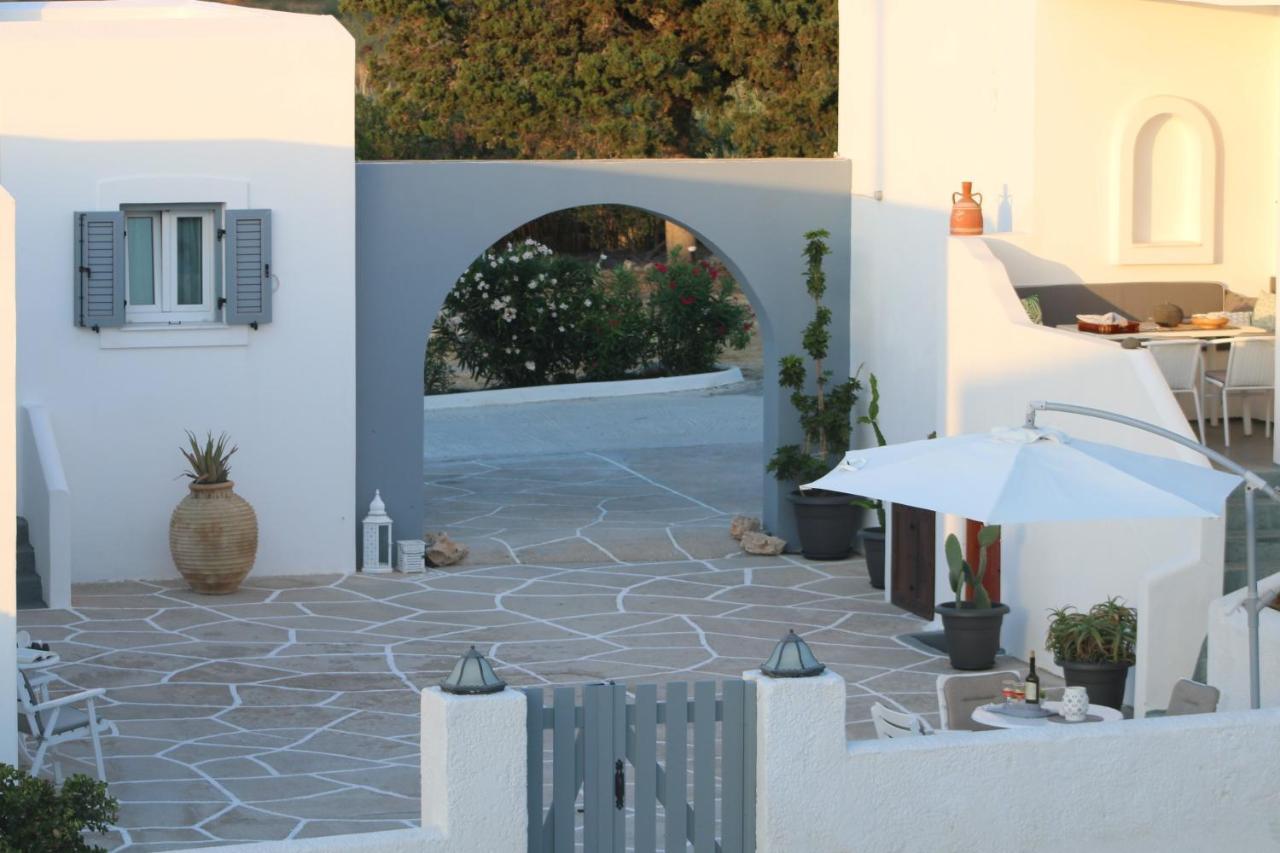 Paros Reppas House "Portes" Екстер'єр фото
